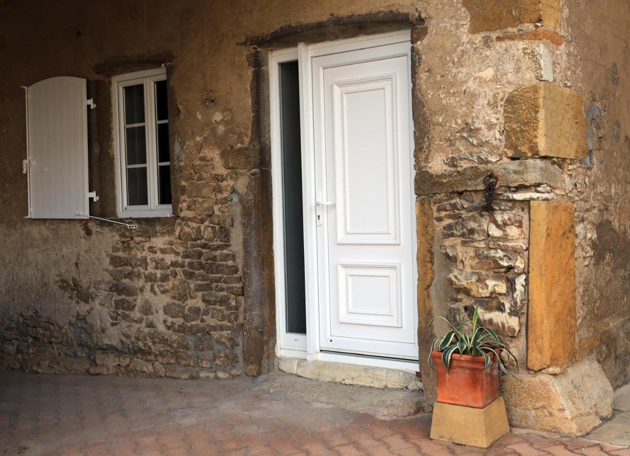 Leden Apartment Lissieu Exterior photo