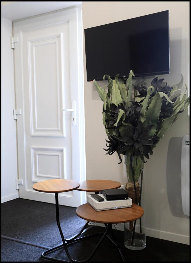 Leden Apartment Lissieu Exterior photo